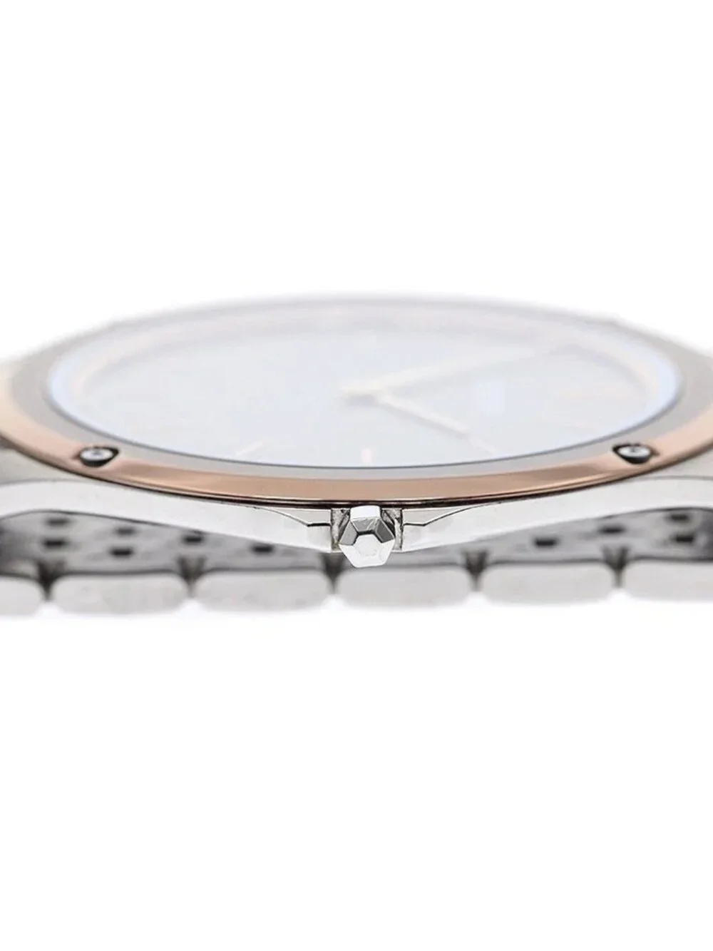 CITIZEN Eco Drive One AR5004-59H / 8826-T022821 Solar Powered Men's Watch_972393